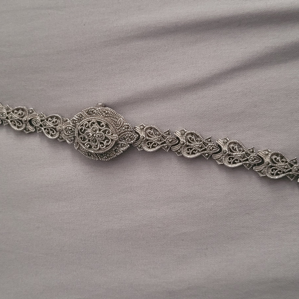 Elegant Silver Women's Watch